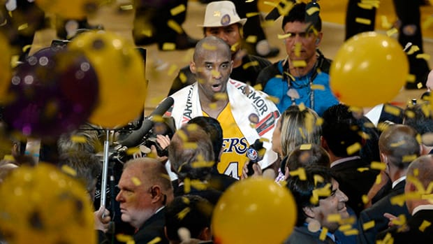kobe_bryant_exit_.jpg